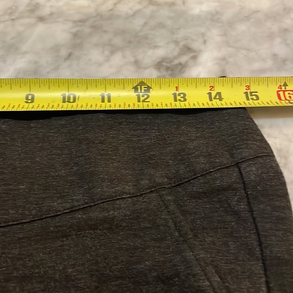 CAbi charcoal grey dress pants - Size 2 - Picture 8 of 10